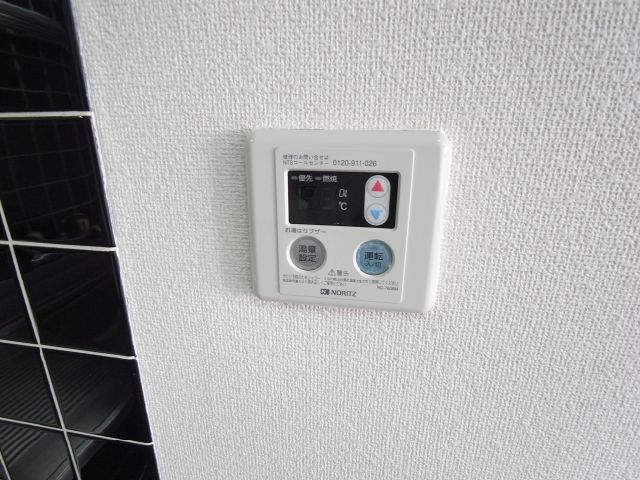 ����14