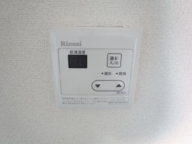 ����14