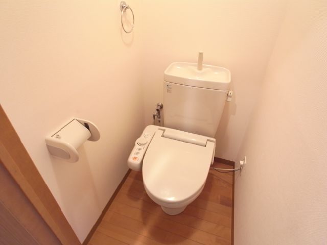 ����7