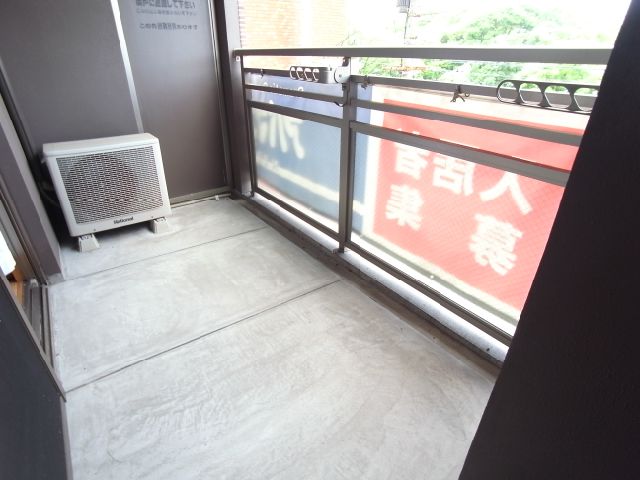 ����8