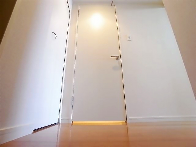����7