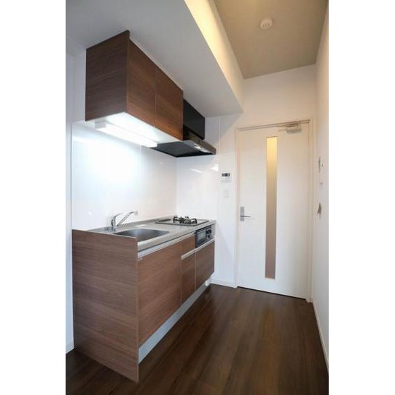 ����2