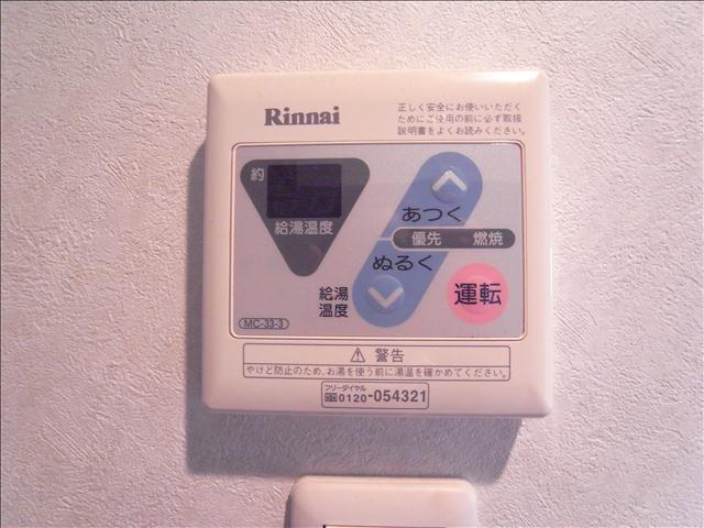 ����14