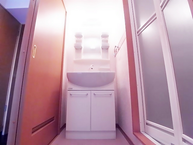 ����6