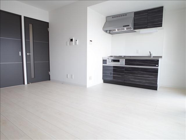 ����1