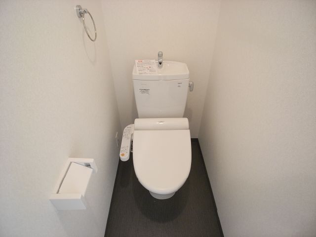 ����5