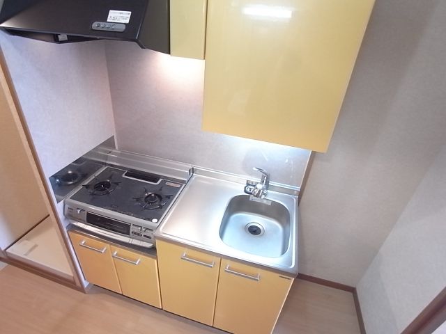 ����2
