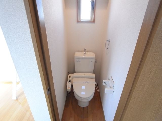 ����5