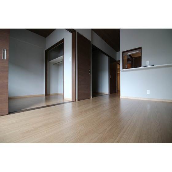 ����1