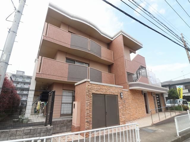 �����������s���M�R�Q����2�k�c�j