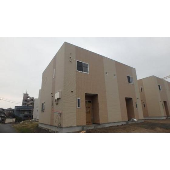 �������{���@����w�i�k��9���j