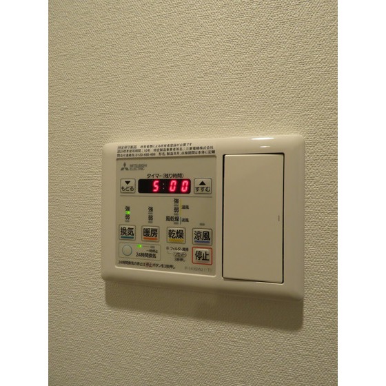 ����11