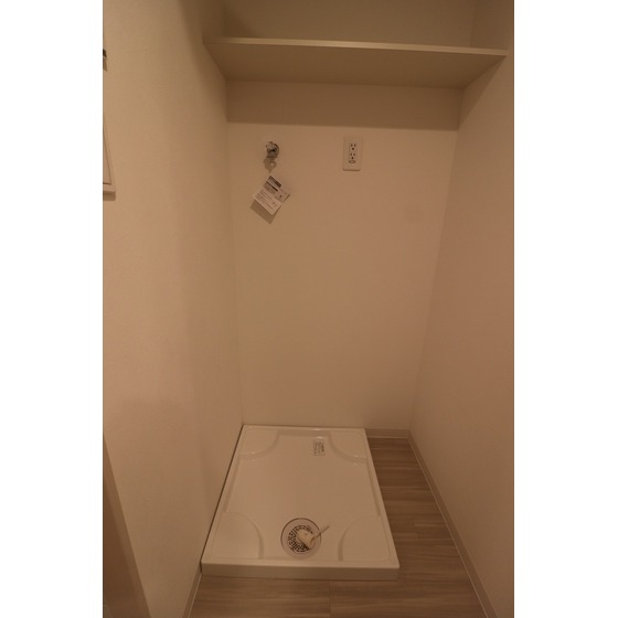 ����13