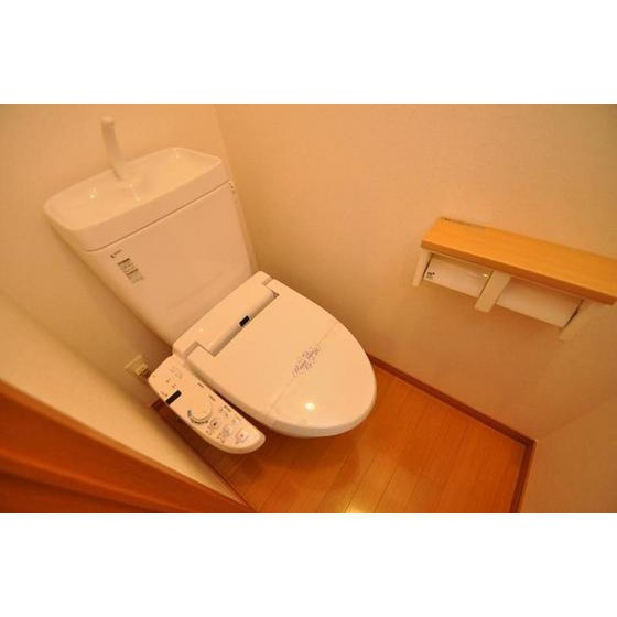 ����7
