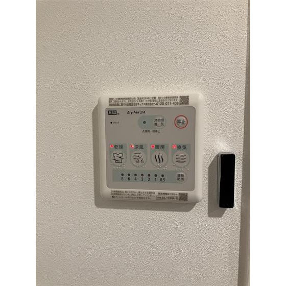 ����11