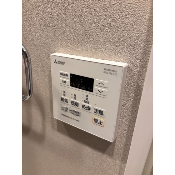 ����11
