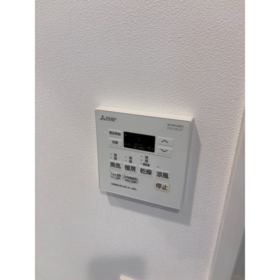 ����11
