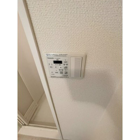 ����19