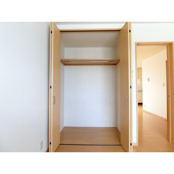 ����7