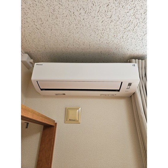 ����10