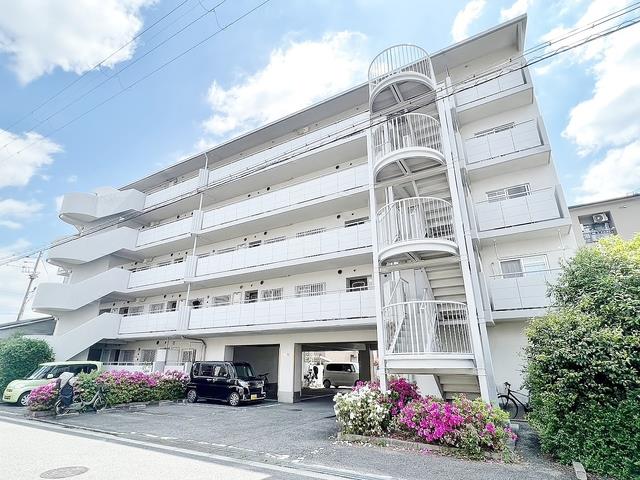 ���{���s��������˂P����2�c�j