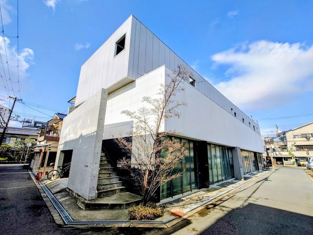 ���{���s����擌�O���Q����1�k�c�j