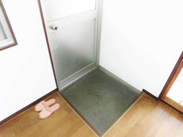 ����5