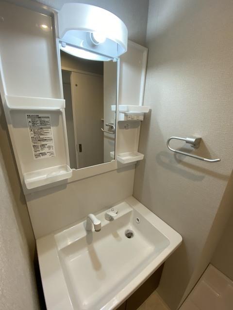 ����10