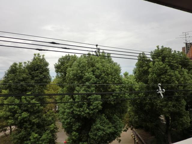 ����6