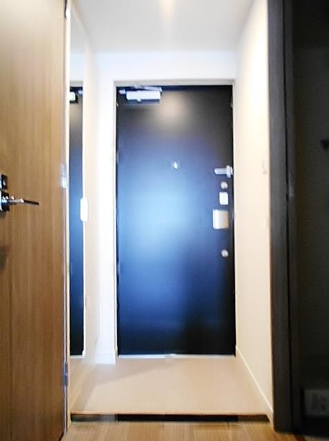 ����3