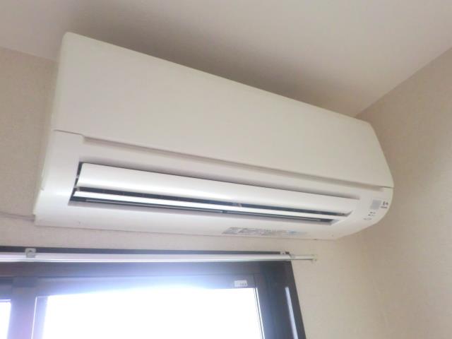 ����7