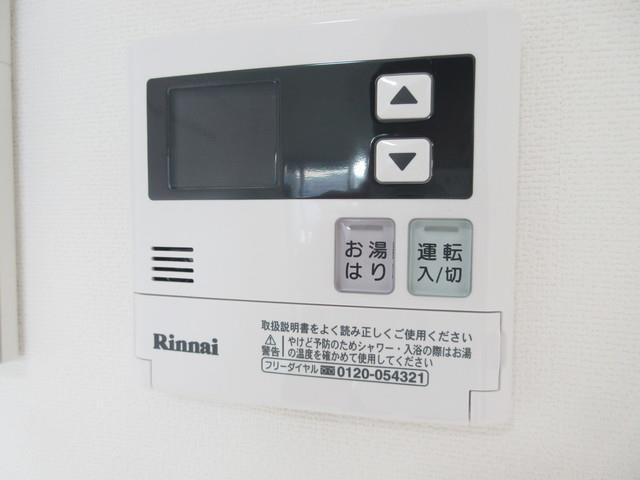 ����10
