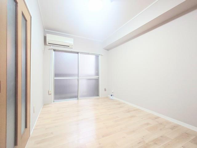 ����1