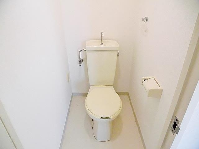����6