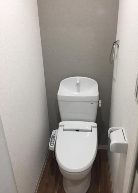 ����5