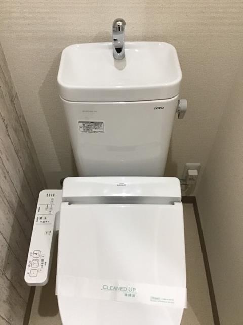 ����6