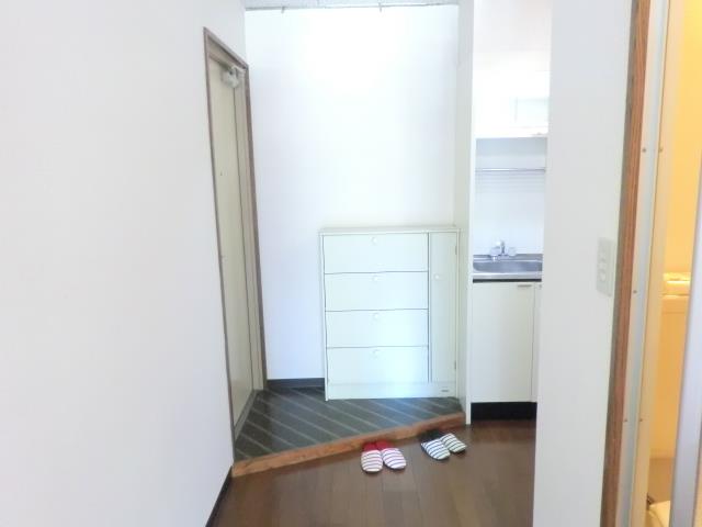 ����2