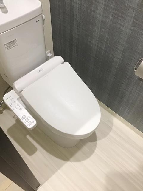����5