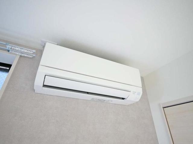 ����10