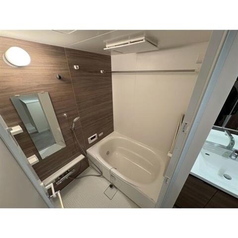 ����5