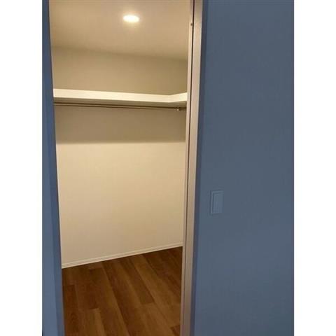 ����7