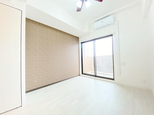 ����2