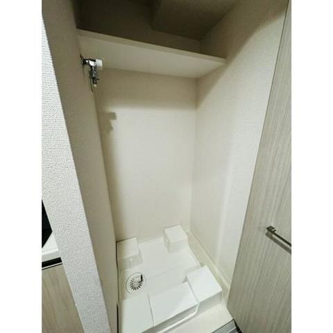 ����8