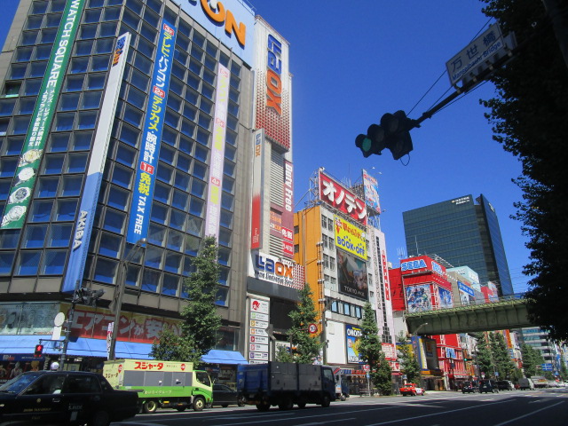 �����Ȋw��w�@�����E�x�͑�L�����p�X�ʐ^6