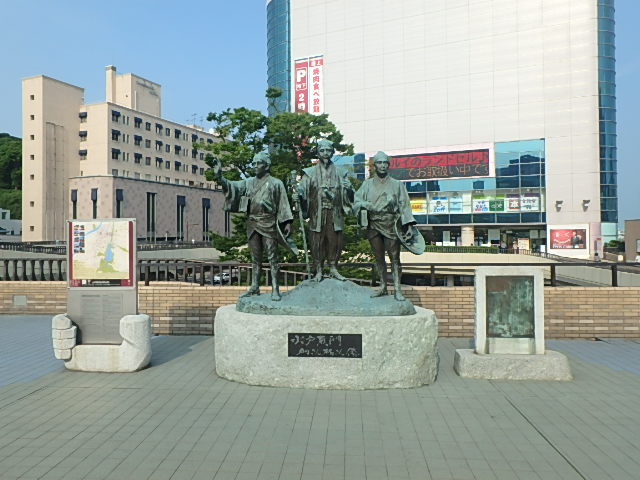 ���ˈ�ÃZ���^�[�t�����̋��Ō�w�Z�@�ʐ^6