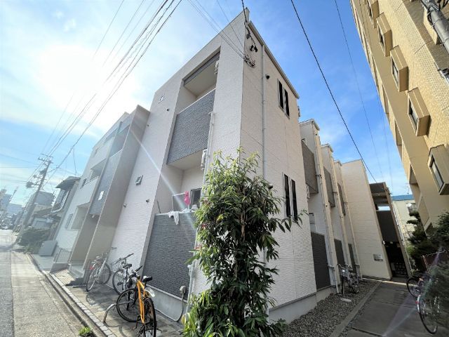 �n���S���R���@���É��w�i�k��11���j