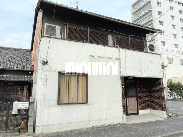 �n���S���ʐ��@��폊�w�i�k��8���j