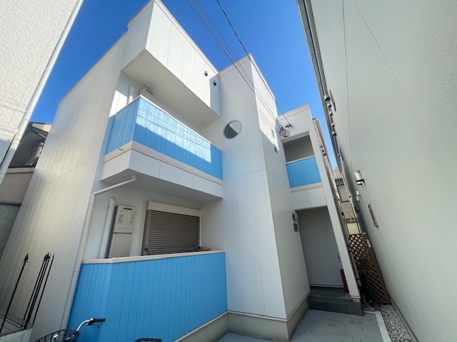 ���m�����É��s������d���P�j