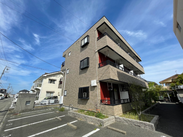 ���m���L���s����{���P���ڂP�j