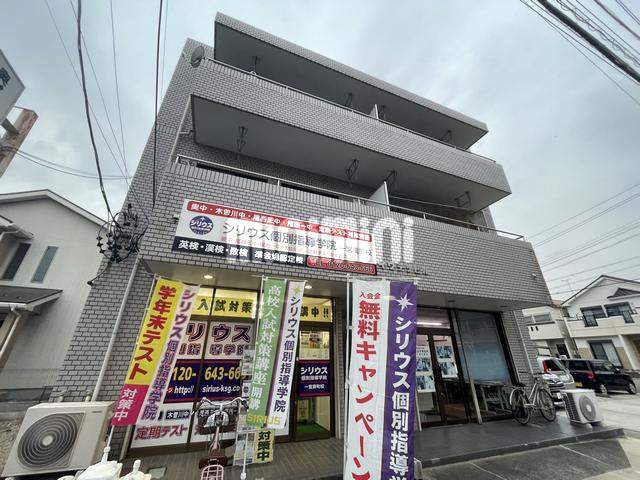 ���S�������@�����w�i�k��8���j